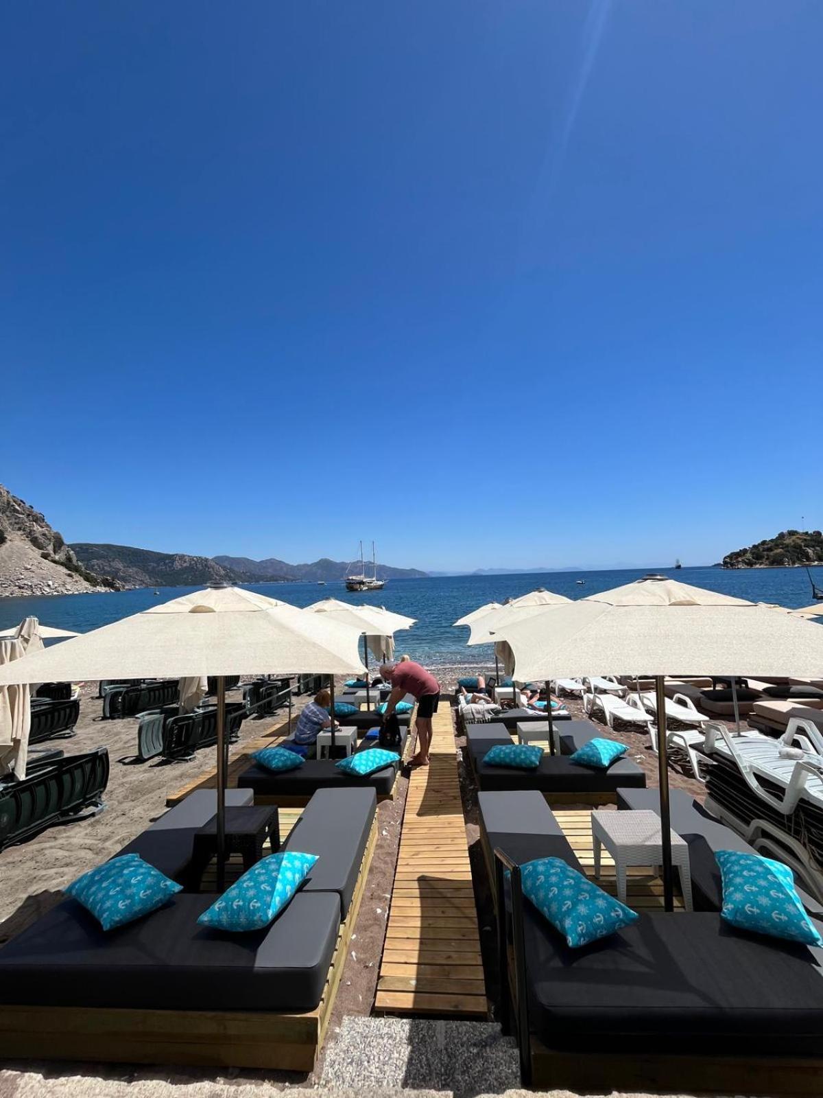 Lale Hotel